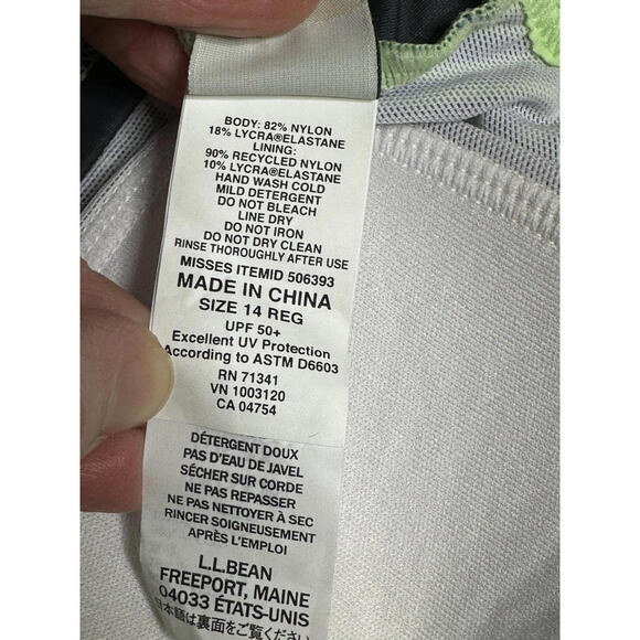 LL Bean One Piece Size 14 Green Blue Leaf Print Tank Swimsuit UPF 50+ New - Picture 4 of 4